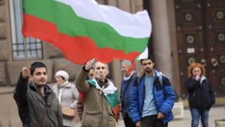Близо половината от подкрепилите протестите през лятото гласуваха за Слави