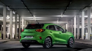 Ford пусна нова хибридна версия на модела Puma ST съобщава