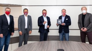 Ханзи Флик подписа с Байерн Мюнхен до месец юни 2023 а