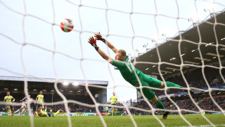 Отборите от английската Висша лига се готвят да подновяват на