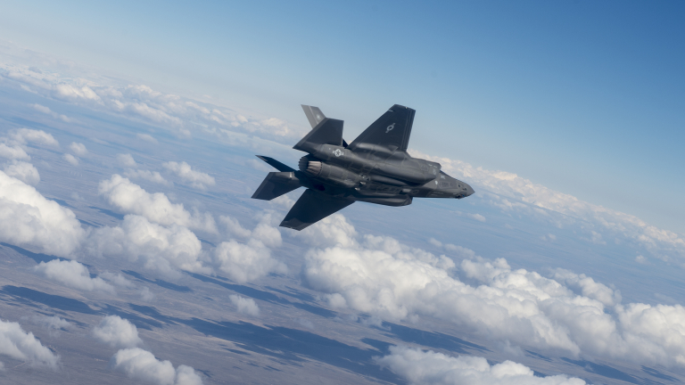 Бойната авиация на Норвегия ще има изтребители пето поколение F-35,