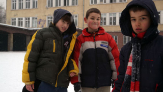 30 училища възстановяват учебния процес