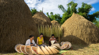 Страната, в която обществото е патриархално, но жените движат икономиката