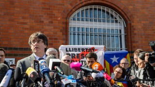 Бившият лидер на Каталуния Карлес Пучдемон призова Мадрид незабавно да