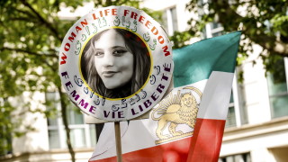Смъртта на Махса Амини е вследствие на насилие в ареста, установи ООН