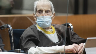 Осъденият за убийство милионер Робърт Дърст е починал в затвора