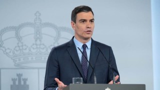 Испанският премиер Педро Санчес приветства в понеделник предложението за предлагане