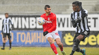 Отборът на Локомотив Пловдив победи с 2 1 ФК ЦСКА 1948