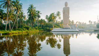 Колко тежко ще пострада икономиката на Шри Ланка след атентатите?