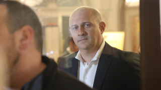 Културата настръхна. Радев назначава "сатрап" за министър на културата?