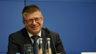 Ръководителят на вътрешното разузнаване на Германия се опасява че Китай