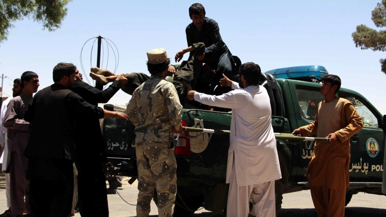 Талибаните: Войната в Афганистан ще свърши, когато НАТО си отиде