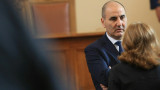 Цветанов нахока президента за големите му комплекси