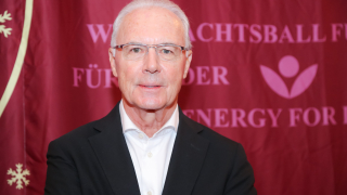 Германската футболна легенда Франц Бекенбауер обяви че здравето му няма