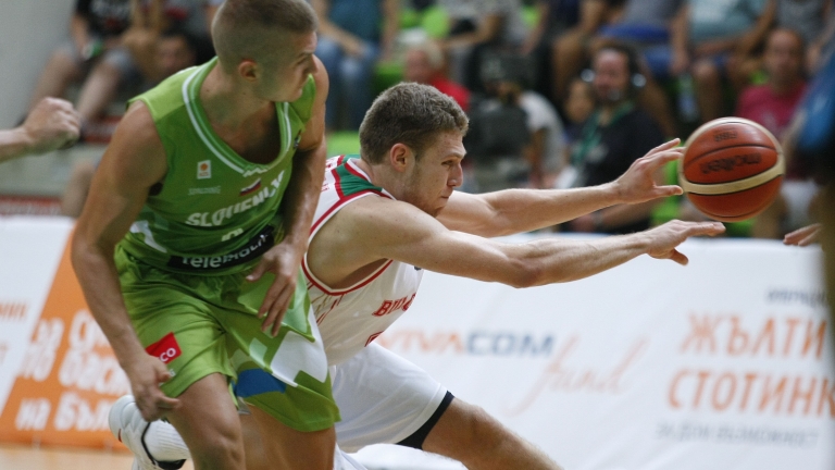 България с втора загуба в квалификациите за Евробаскет 2017