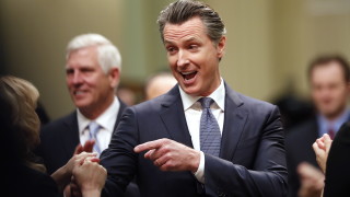 Губернаторът на Калифорния Гавин Нюсъм поиска от Конгреса близо 40