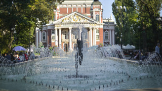 Творци и общественици основаха движение за реформи в културата