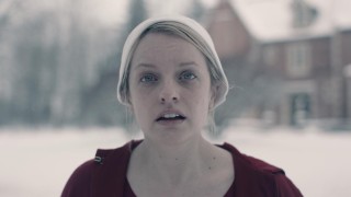 Сериалът а и книгата Историята на прислужницата постигна невероятен успех