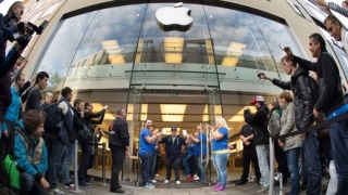 Apple осъдена да плати 533 млн. лв. за нарушаване на патенти