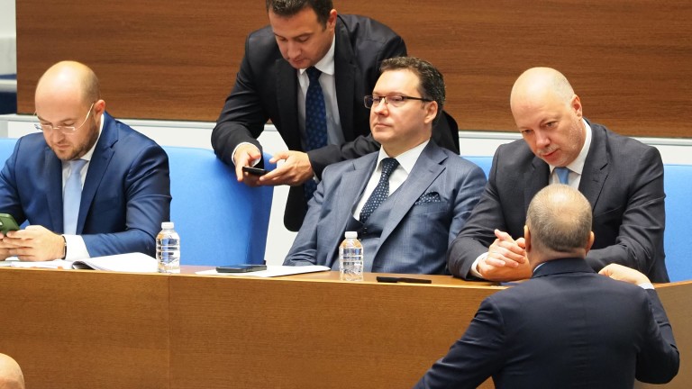 Дебатите за Вот на недоверие №5: Обвинения в корупция, бездействие и зависимости