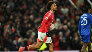 Футболистът на Манчестър Юнайтед Джошуа Зиркзее обмисля да напусне клуба От