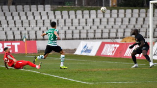 Вратарят на Царско село Джони Пласид бе титуляр и помогна