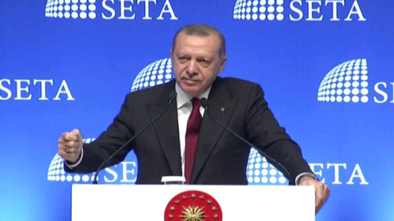Ердоган: Турция бойкотира електронни продукти от САЩ