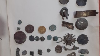Близо 170 монети и фрагменти от артефакти от различни епохи