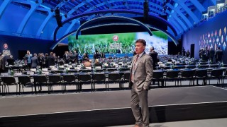 Президентът на БФС е на разпит в Антикорупционната комисия Това се