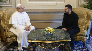 Папа Лъв XIV предложи Ватиканът да бъде домакин на мирни