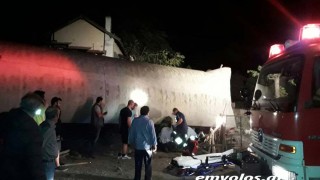 Влак катастрофира в къща край Солун