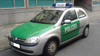Заловиха нашенец с дрога и скимиращи устройства в Германия