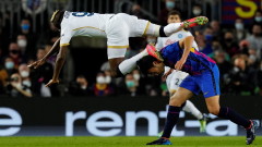 Наполи срещу Барселона в осминафинална среща от Шампионската лига