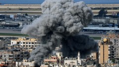 Президентът на Ливан моли Макрон да призове Израел да не бомбардира Южен Бейрут