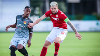 Десният краен защитник Иван Турицов ще се завърне в игра