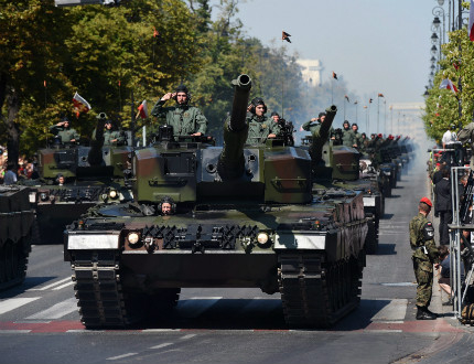 Полша отбеляза победата над болшевизма с военен парад