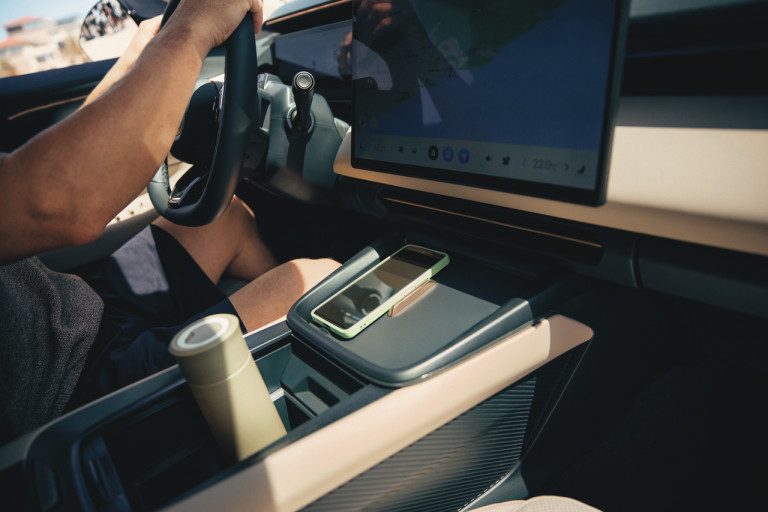 Lynk & Co 08