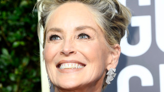 Актрисата Шарън Стоун навърши 60 години на 10 март Тя