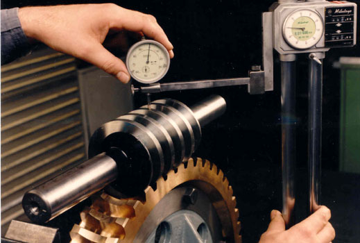 Русия очаква 7.4% спад в производството