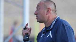 Треньорът на Левски Станимир Стоилов говори след днешната тренировка на