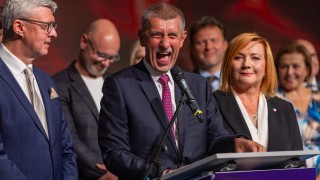 Бабиш обмисля правителство на малцинството