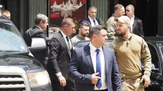 Не приемам предоставянето на въоръжени боеприпаси особено от складовете на