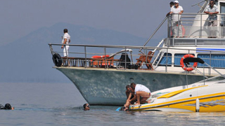 Кораб с българи потъна в Охридското езеро