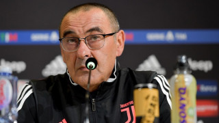 Старши треньорът на Ювентус Маурицио Сари реши да се застрахова преди