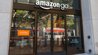 Amazon отваря първия си голям хранителен магазин без касиери