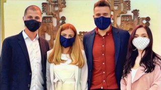 Бившият футболист на Етър Антоний Балъков се ожени 31 годишният младоженец