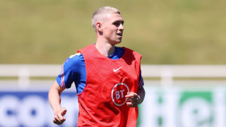 Халфът на английския национален отбор и Манчестър Сити Фил