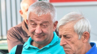 Собственикът на Локомотив Пловдив Христо Крушарски оттегли кандидатурата си за