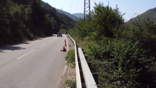 "Трейс" ремонтирали пътя край Своге след катастрофата, но не знаели че са отговорни