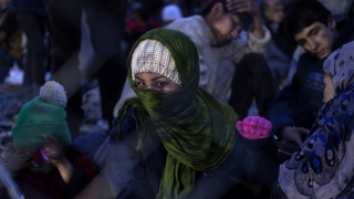 В Германия пристигнаха първите сирийци, изпратени от Турция